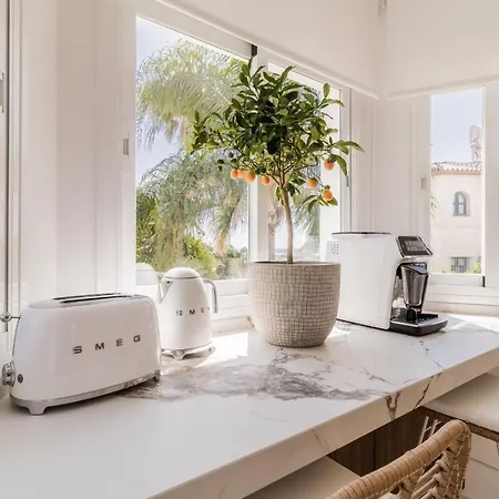 Arcadia - Avenida 28 De Adelfas 29680 Estepona, Malaga *