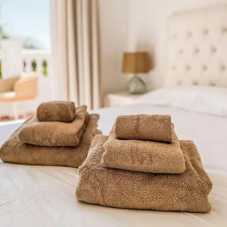 Arcadia - Avenida 28 De Adelfas 29680 Estepona, Malaga 别墅 埃斯特波纳