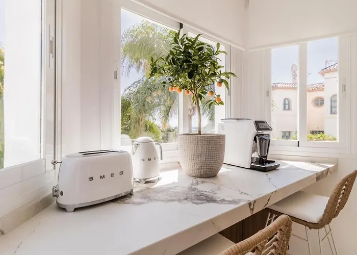 Arcadia - Avenida 28 De Adelfas 29680 Estepona, Malaga *