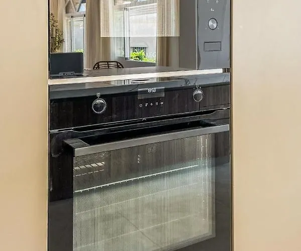 Villa Arcadia - Avenida 28 De Adelfas 29680 Estepona, Malaga