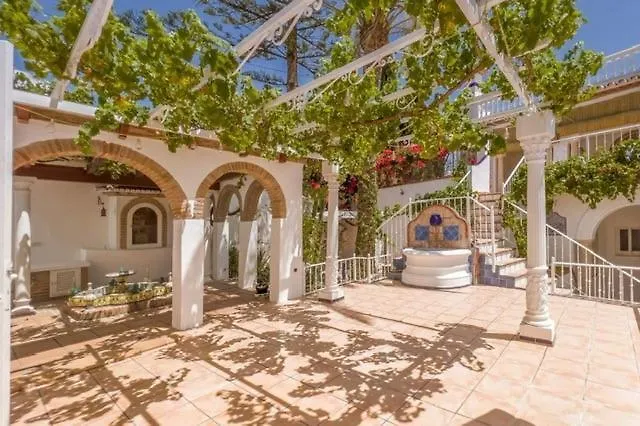 Arcadia - Avenida 28 De Adelfas 29680 Estepona, Malaga Вілла Естепона